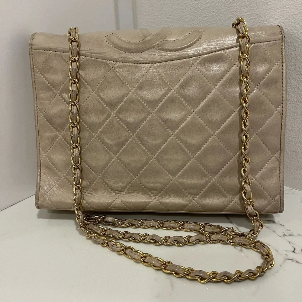 Chanel Lambskin Cream Shoulder Bag